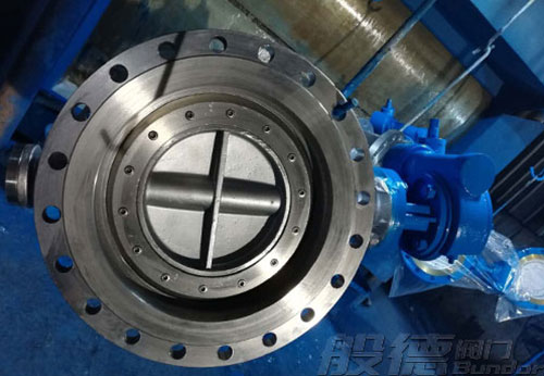 河南濮陽客戶采購般德蝶閥、閘閥等閥門產品